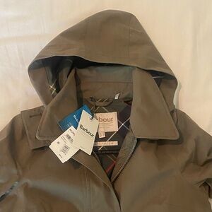 Barbour Women's Hooded Trench Coat - Winter Moss (Olive)